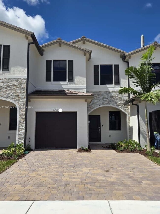 Primary Photo - 23242 SW 133rd Ct