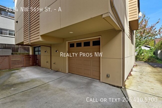 Building Photo - 2814 NW 56th St