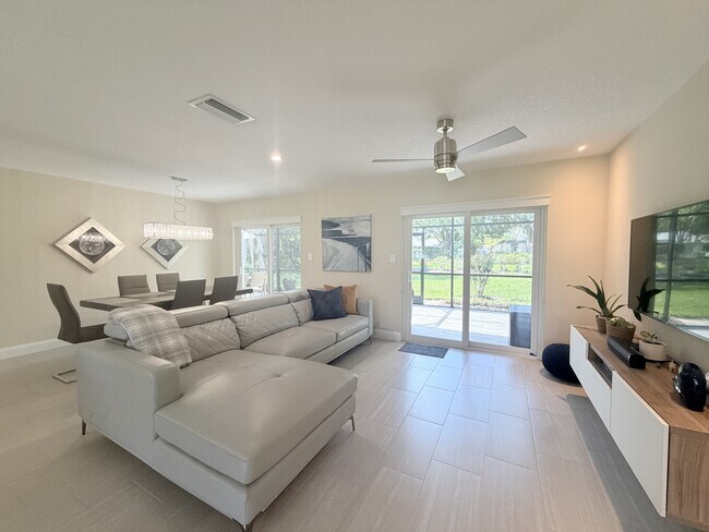 Building Photo - 4822 Gamling Ln