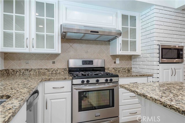 Building Photo - 5212 Chablis Cir