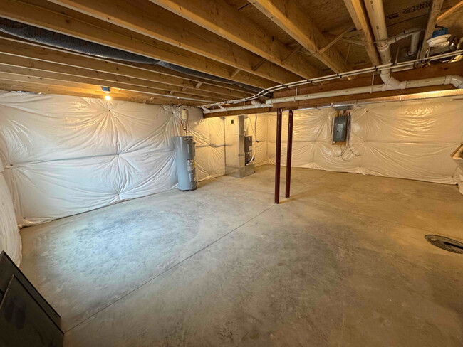 Building Photo - 54 S Revere St