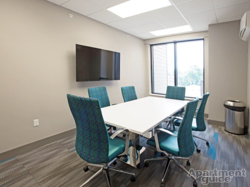 Building Photo - 1243 E Cherry St