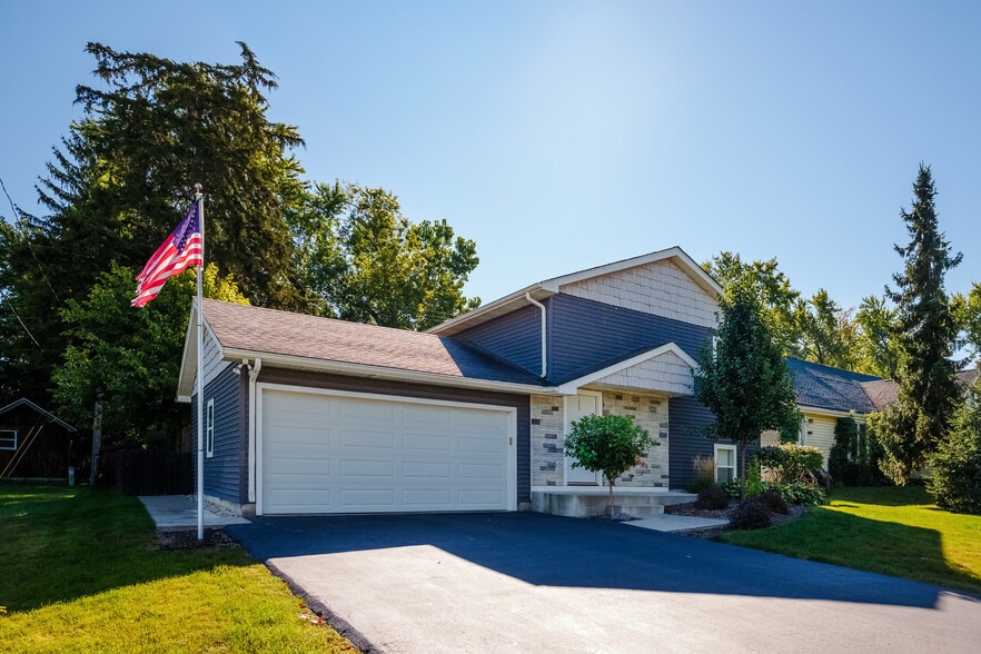 Primary Photo - 6019 248th Ave