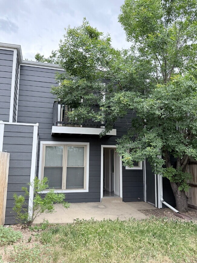 Building Photo - 5155 Santa Clara Pl