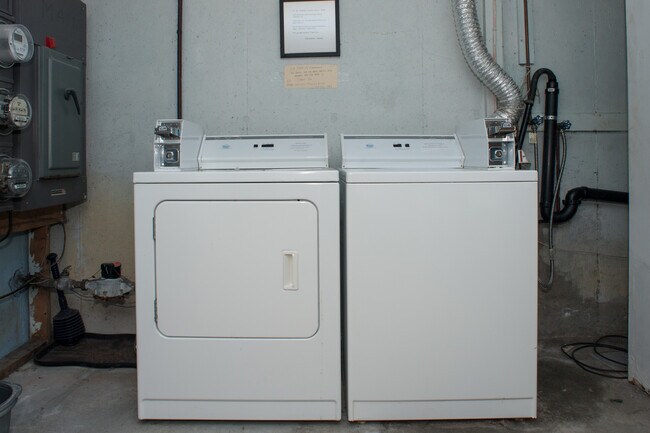 Laundry in building - 17 Springbrook Rd