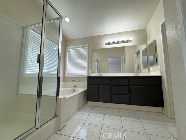 Building Photo - 11927 Stegmeir Dr