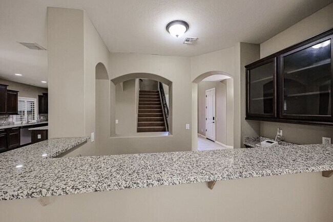 Building Photo - COMING SOON! Great Location!Stunning 6-bedroom Plus 7, 4.5-bathroom home located in Chandler