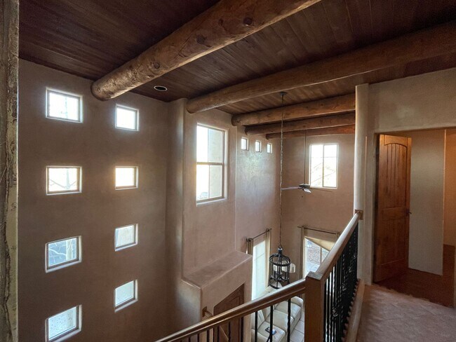 Building Photo - Beautiful Rancho Viejo Townhouse (Emory Pass)