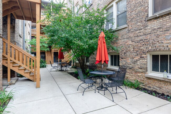 Building Photo - 407 S East Ave
