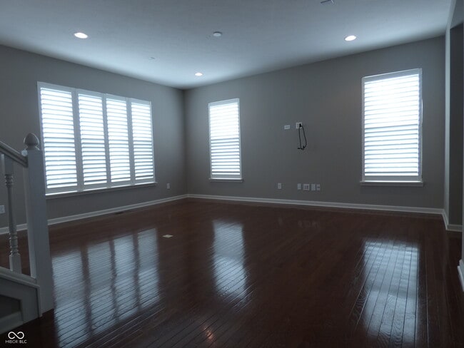 Building Photo - 8213 Katrina Way