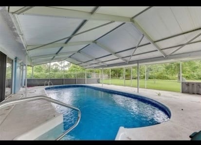 Primary Photo - 2492 Sable Ave