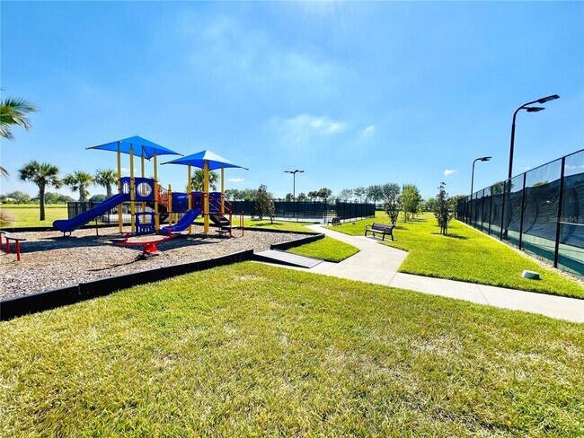 Building Photo - 14297 Oviedo Pl