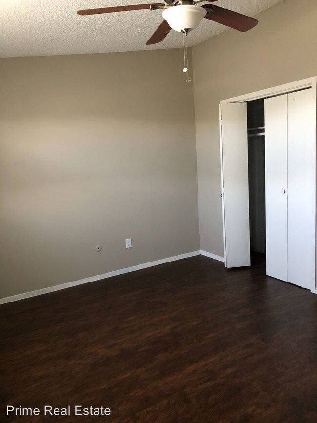 Building Photo - 2 br, 1 bath Apartment - 10518 Heizer Drive