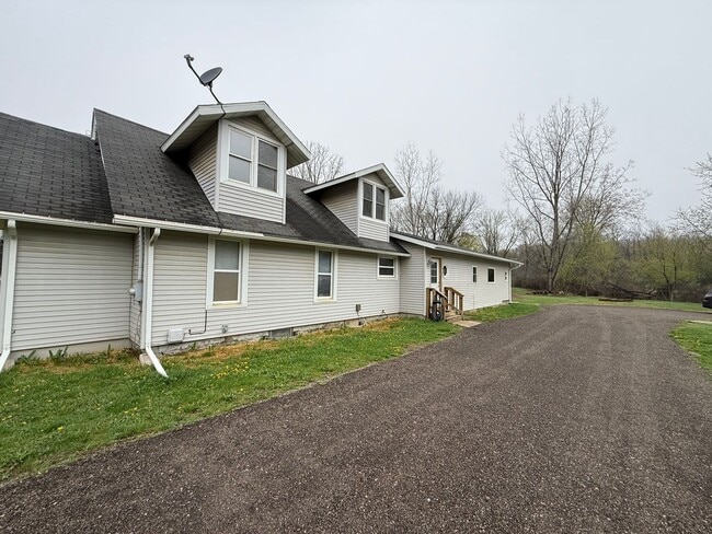 Building Photo - 3-Bedroom, 2-Bath Home on Acreage with Pond and Large Detached Garage