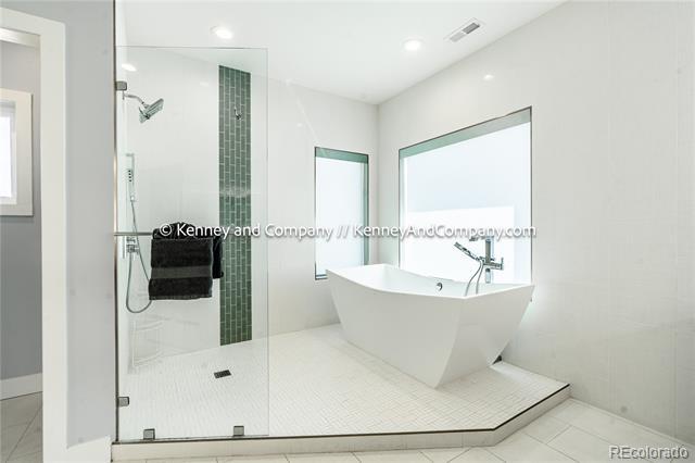 Building Photo - 6438 Farthing Dr