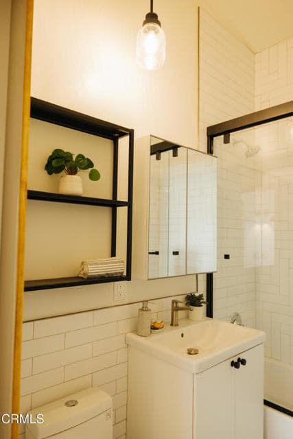 Building Photo - 187 W Park Row Ave