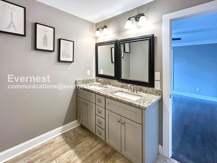 Building Photo - 5182 Joe Frank Harris Pkwy NW