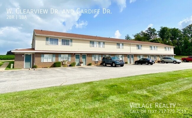 Building Photo - NO Steps! Affordable 2-Bed Convenient to I...