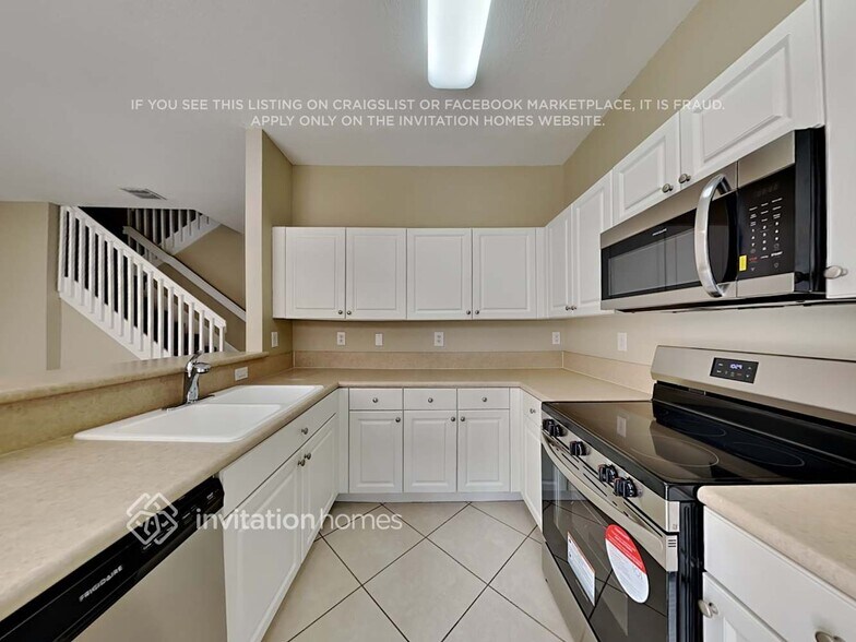 Building Photo - 12858 SW 134th St