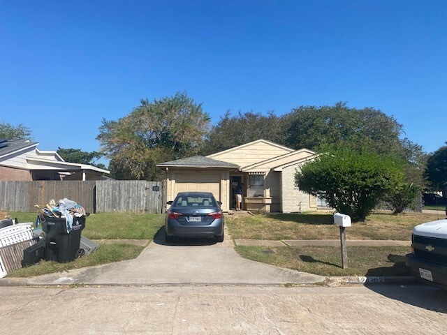 Primary Photo - 24202 4 Sixes Ln