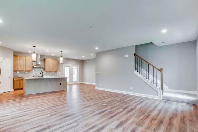 Building Photo - East Jefferson County Home For Rent
