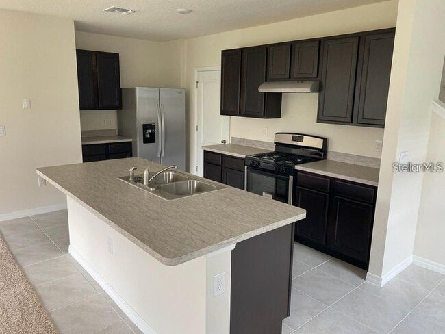 Building Photo - 3938 Gadwall Pl