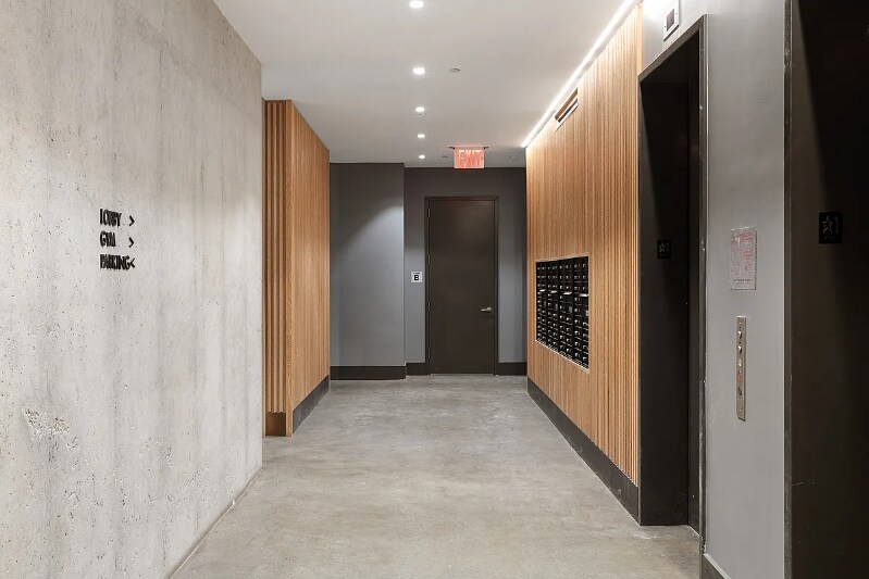 Building Photo - 517 W 29th St