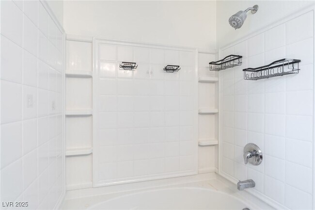 Building Photo - 7417 Delicious Ct