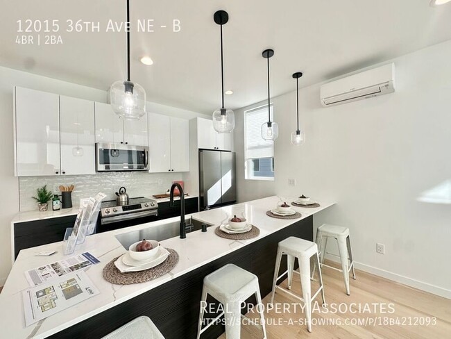 Building Photo - 12015 36th Ave NE