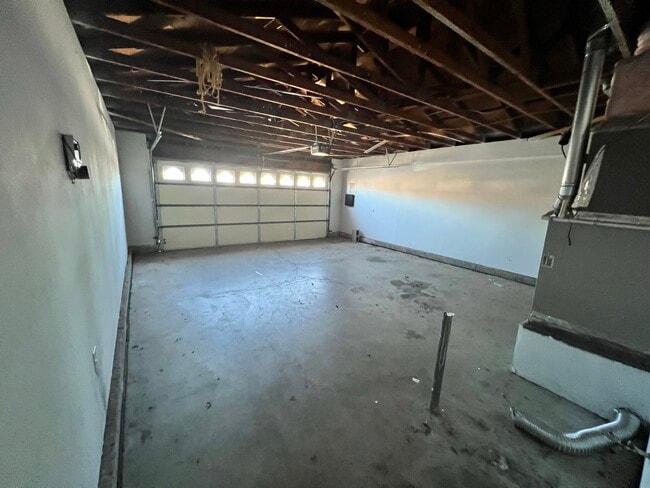 Building Photo - 12541 Softwind Dr