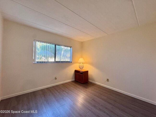 Building Photo - 2673 Golf Lake Cir