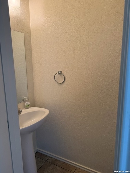 Building Photo - 7819 Horse Hollow