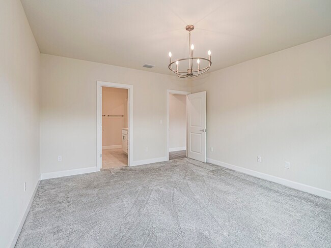 Building Photo - 5204 Jasper Square