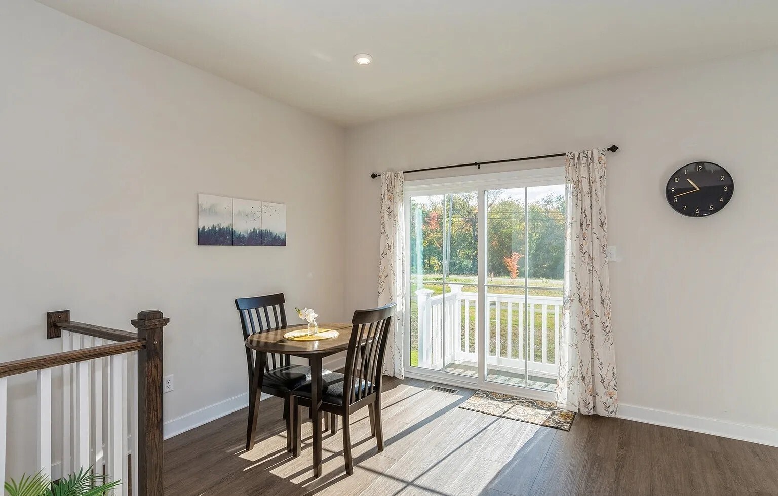 Building Photo - 6702 Sycamore Way