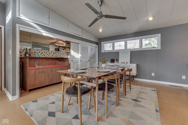 Building Photo - 111 McClellan Rd