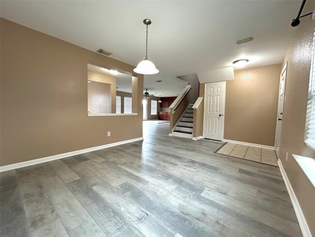 Building Photo - 6139 Springbrook Garden Ln