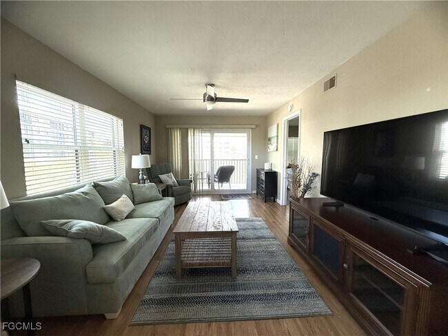 Building Photo - 6891 Estero Blvd