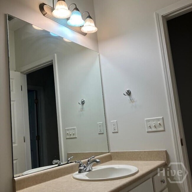 Building Photo - 186 Sterling Woods Dr