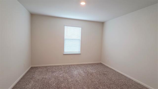 Building Photo - 744 Keeneland Dr