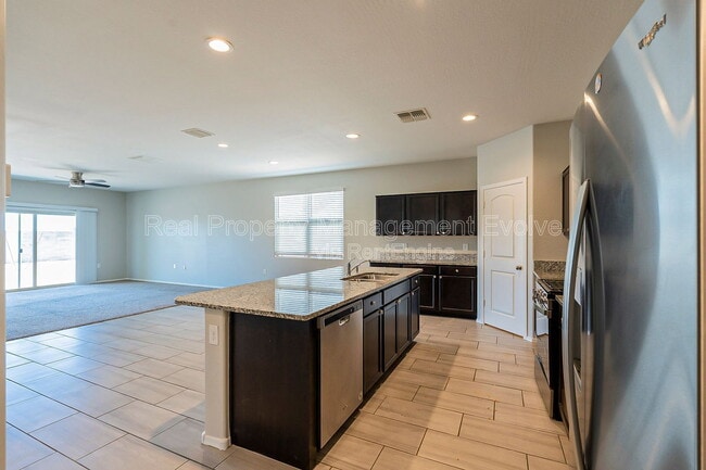 Building Photo - 3032 N 310th Ln