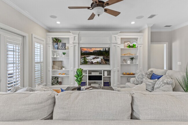 Primary Photo - 2665 Breton Ridge Dr