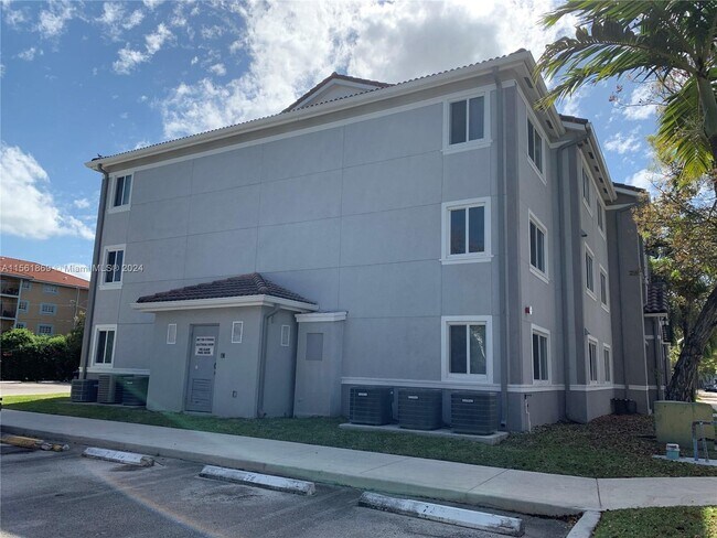 Building Photo - 15430 SW 284th St