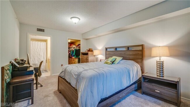 Building Photo - 8735 River Homes Lane
