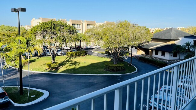 Building Photo - 7727 SW 86th St