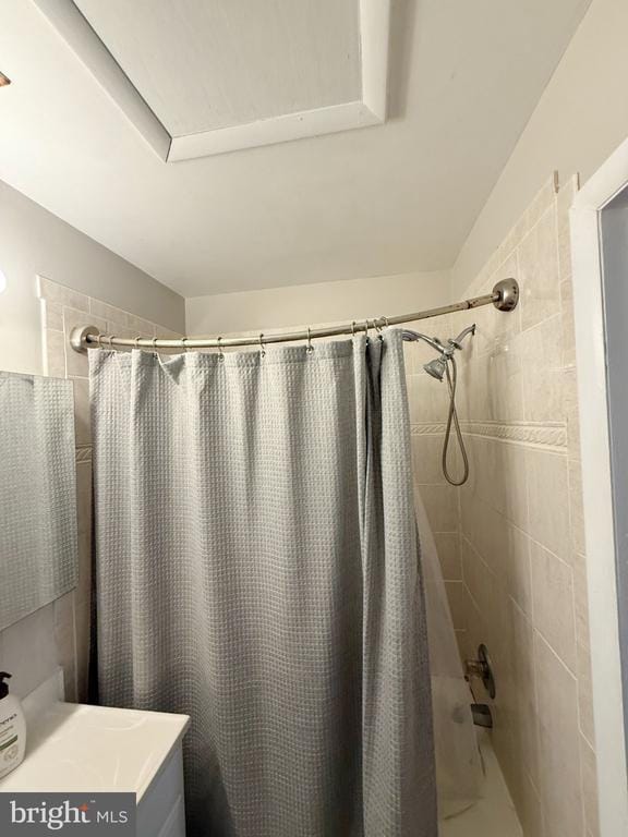 Building Photo - 63 Foxglove Dr