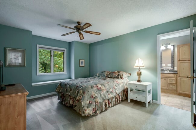 Building Photo - 260 Chuniloti Way