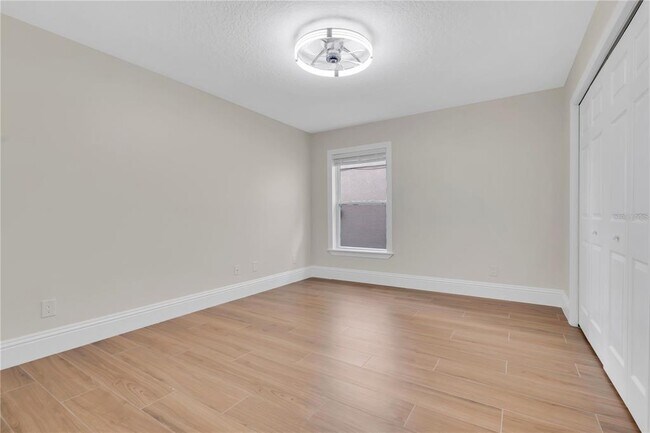 Building Photo - 531 Flower Fields Ln