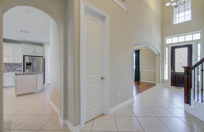 Building Photo - 27911 Seger Bnd Trl