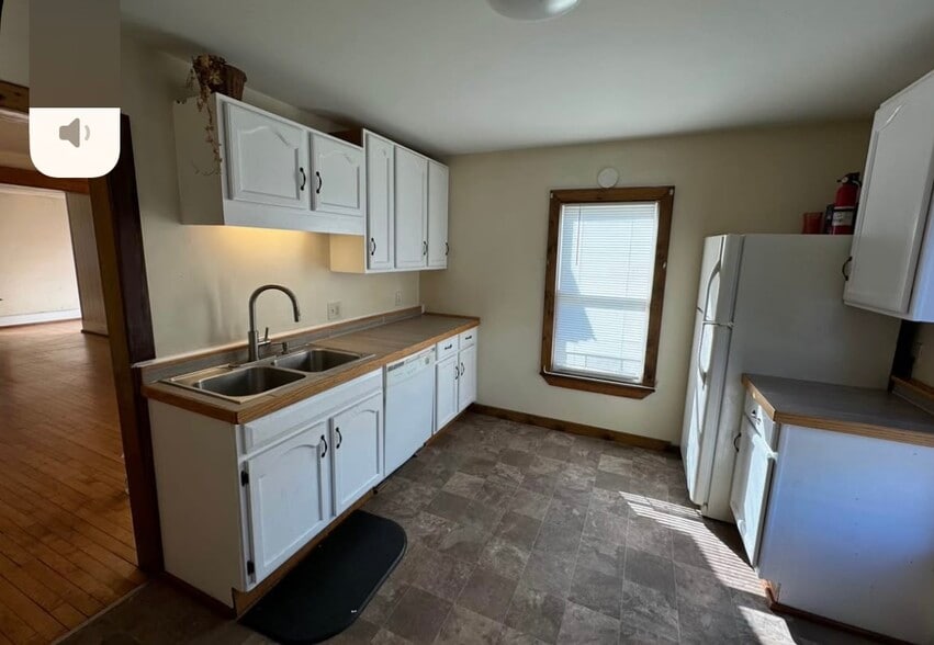 Building Photo - 7 Elizabeth St