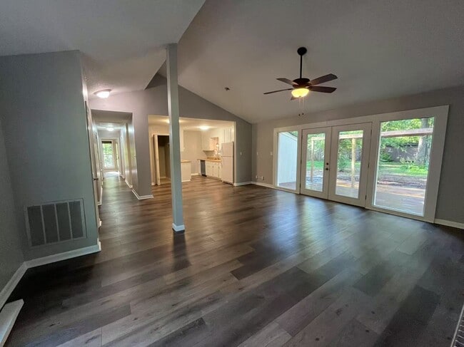 Building Photo - 1225 Kilmory Dr